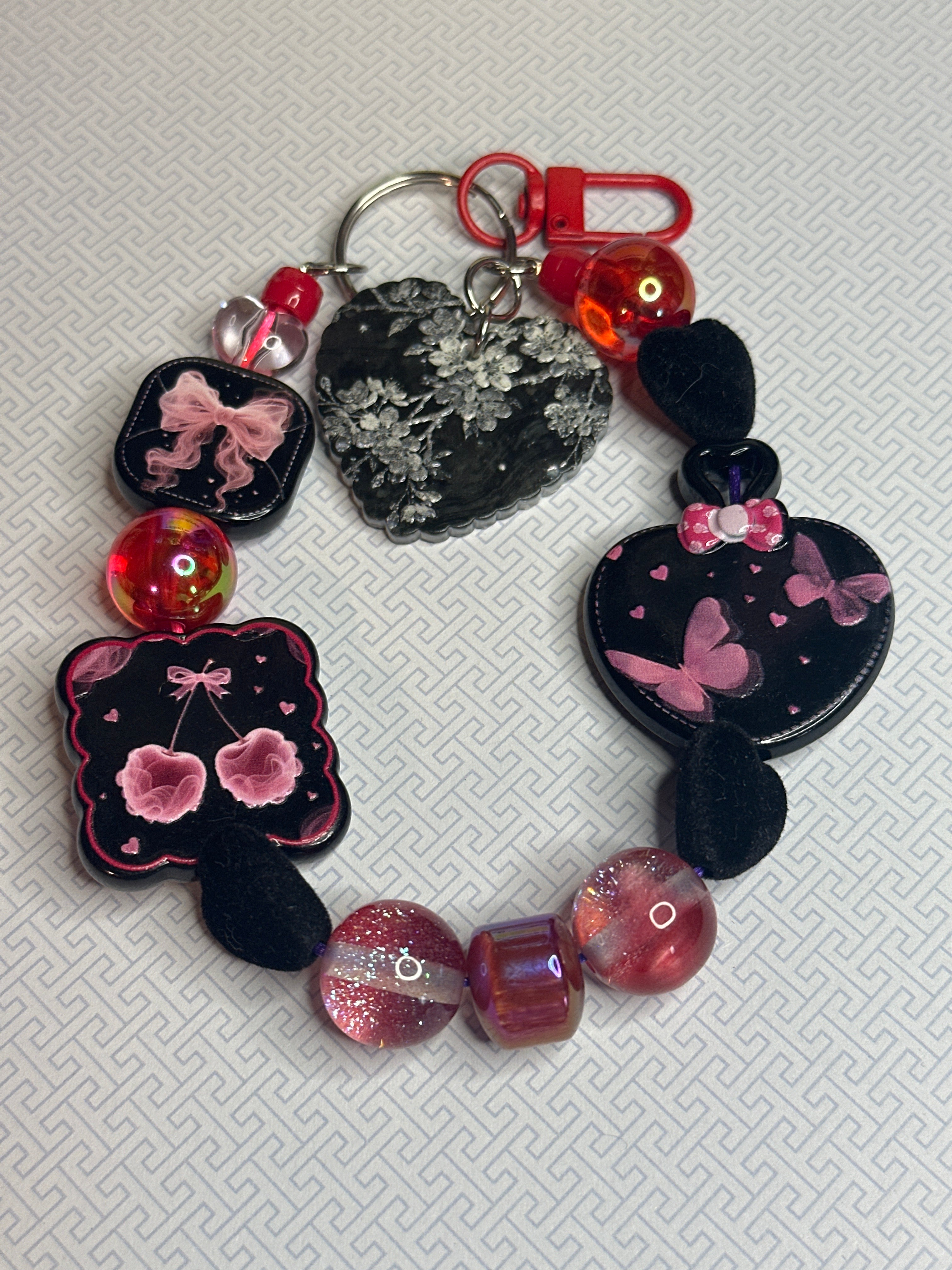 K086 Whimsigoth / Coquette Heart & Bow Beaded Keychain Bag Charm